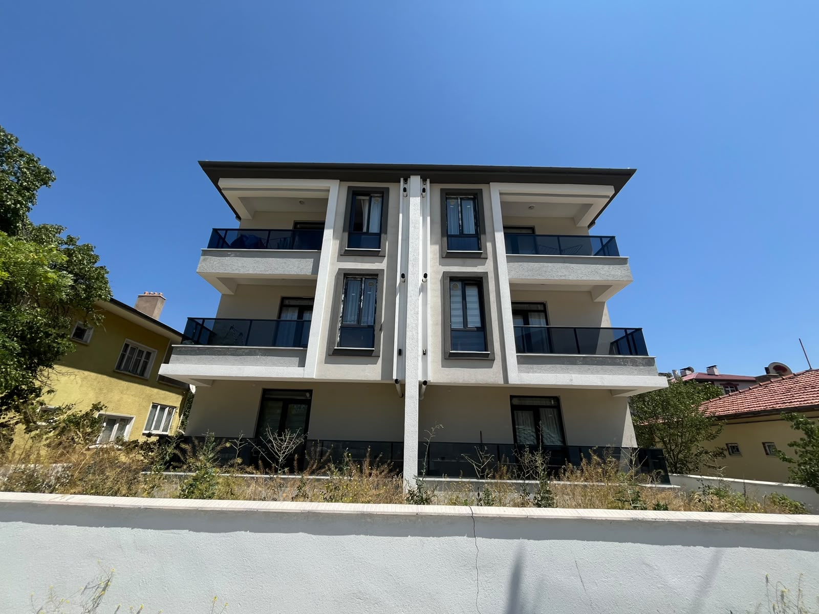 MABEL'DEN MÜKEMMEL KONUMDA ATATÜRK MAH'DE SATILIK 1+1 DAİRE